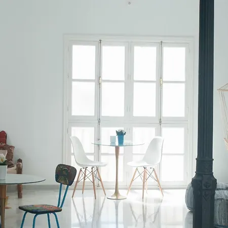 招待所 La Casa Sanlucar 2*